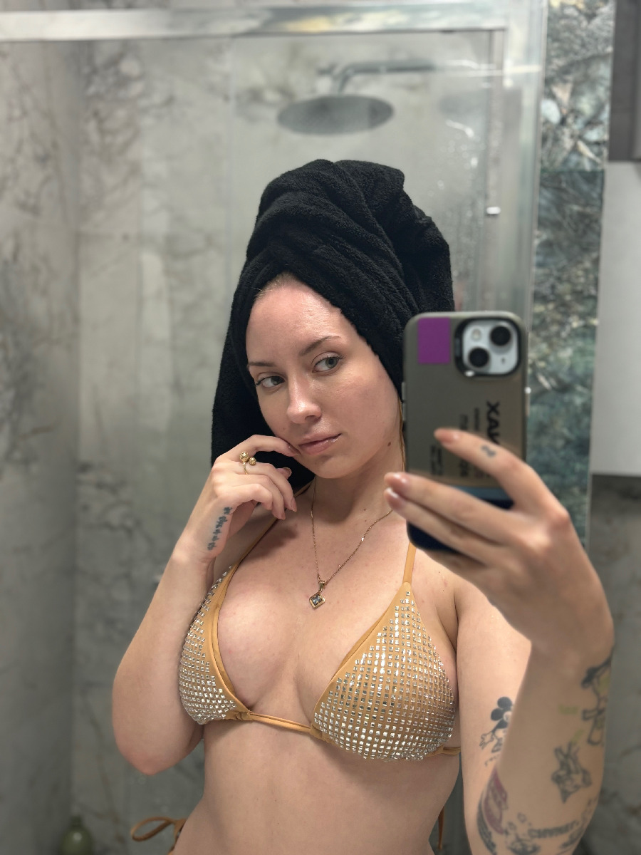 Nude girl KateV in Brampton