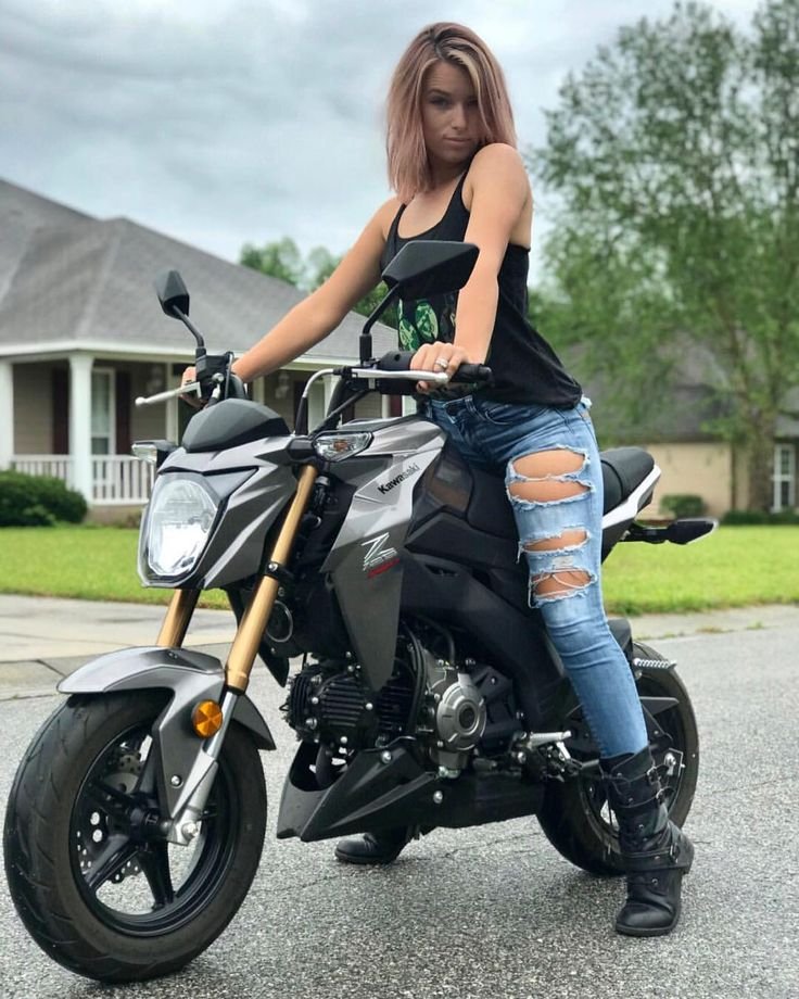 Beautiful girls and bikes in Brampton