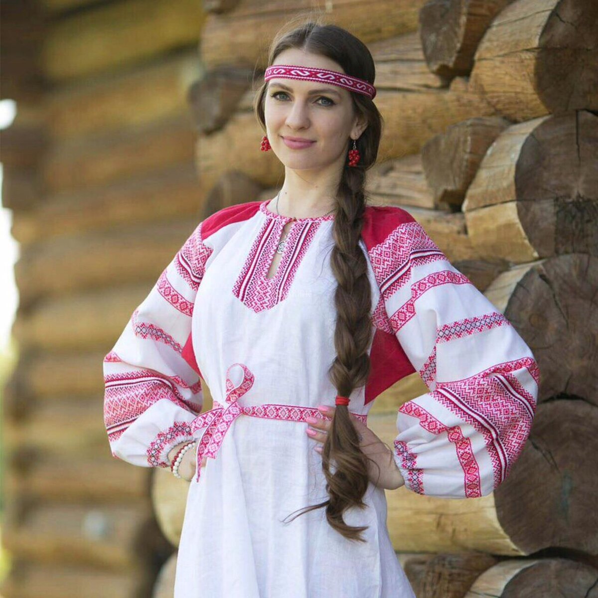 Girls in Slavic costumes in Brampton